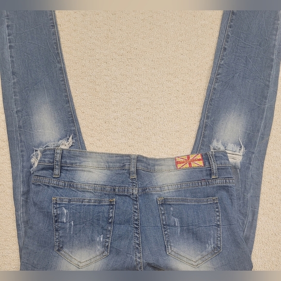 Machine Jeans Distressed  Skinny Stretch 9 30 EUC - Picture 5 of 6